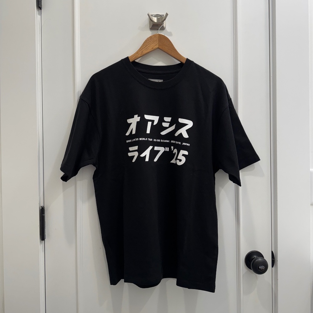 Oasis Live '25 T-Shirt (Official/Authentic - Japan Limited) - Large (NWT)